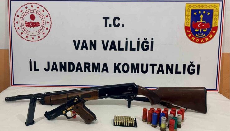 Erciş’te Jandarma Operasyonu: Ruhsatsız Silah ve Mühimmat Ele Geçirildi
