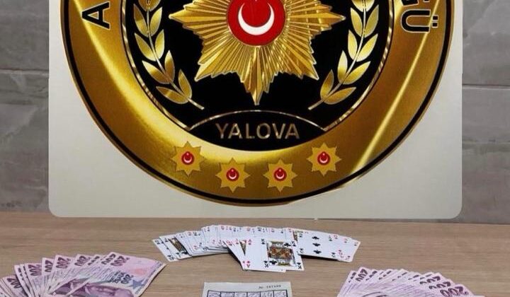 Yalova’da Kahvehaneye Kumar Baskını: 5 Kişiye Para Cezası
