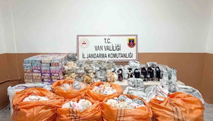 Van’da 4 milyon 100 bin lira değerinde gümrük kaçağı malzeme ele geçirildi
