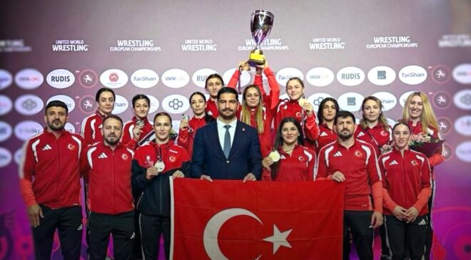 Kadın Milli Güreşçiler Arnavutluk’ta Tarih Yazdı: Avrupa İkinciliği Geldi