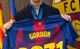 Barcelona, İngiliz Kanat Oyuncusu Anthony Gordon’ı Kadrosuna Kattı