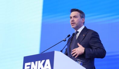 Bakan Bayraktar: Türkiye’nin Kurulu Gücü 125 Bin Megavatı Aştı, Yenilenebilir Enerjinin Payı Yüzde 63’e Ulaştı