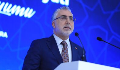 Bakan Işıkhan: Yapay Zeka İnsan Ruhunun Ve İnsan Hikayesinin Yerini Alamaz
