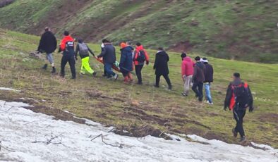 Tunceli’de Gece Boyunca İki Ayrı Kritik Operasyon: Ekiplerden Fedakâr Mücadele