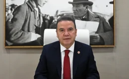 Antalya Büyükşehir Belediyesi ‘Yolsuzluk’ Davasında Muhittin Böcek Hakim Karşısına Çıktı
